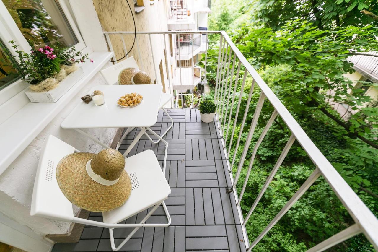 Peaceful Apartment Near Buda Castle And Chain Bridge Budapest Exterior photo